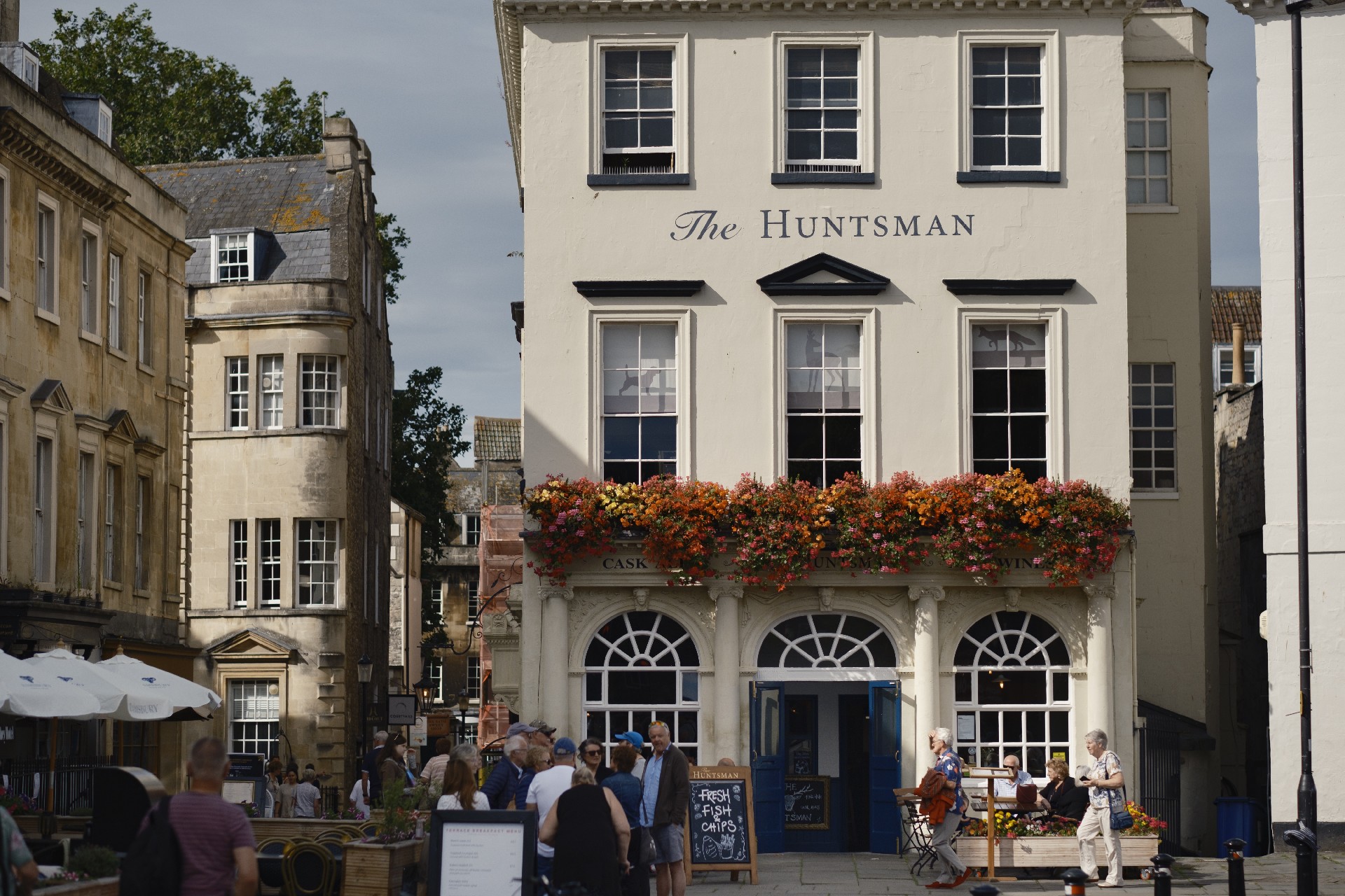 The Huntsman - Fuller's Pub and Restaurant in Bath